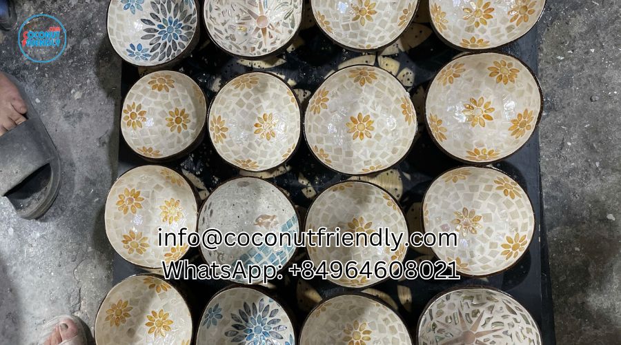 Handicraft-Souvenirs-for-Retail-showcasing-mother-of-pearl-artistry 