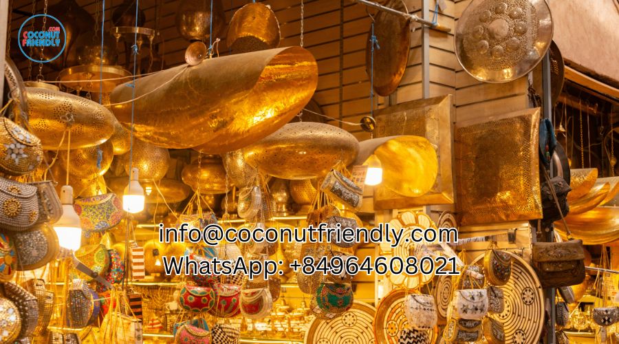 Souvenir-Shop-Lighting-highlighting-iridescent-mother-of-pearl-nacre-reflection-on-handcrafted-souvenirs 