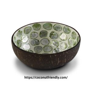 CF 8603 Lacquer bowls with mother of pearl inlaid