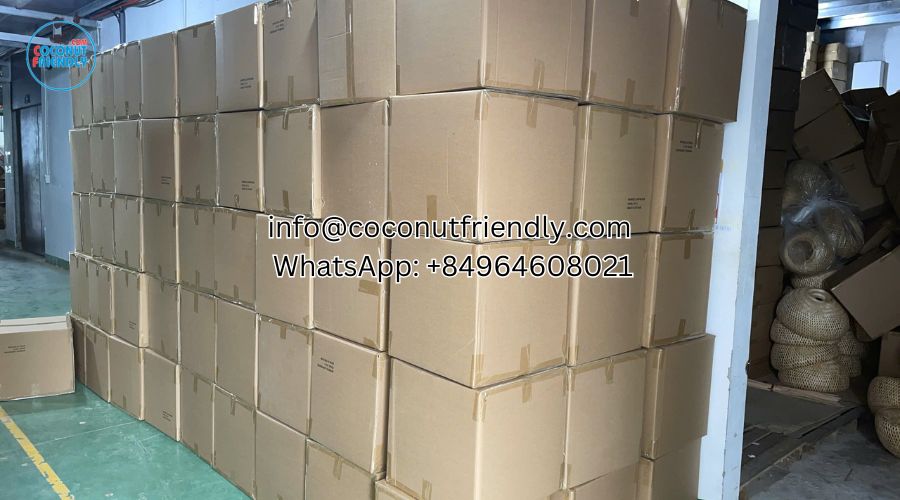 The goods are shipped by container - 3